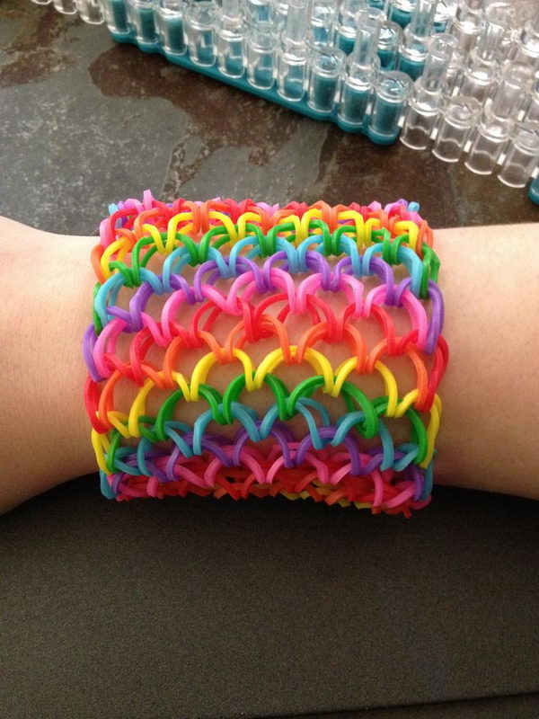 Dragon Scale Rainbow Loom Bracelet. Rainbow Loom is one of the top gifts for kids, and every kid seems to have at least one piece of rubber band jewelry. 