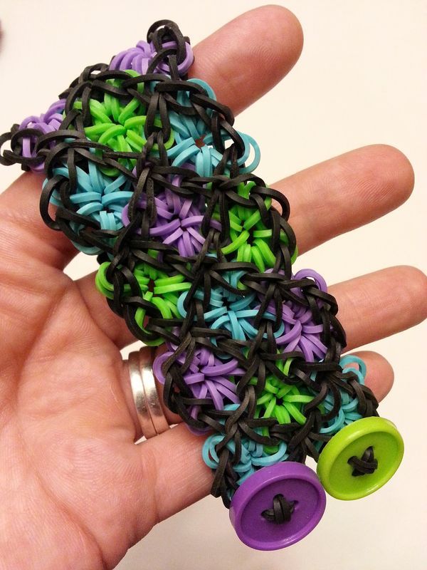 Stained Glass Rainbow Loom Bracelet Tutorial. Rainbow Loom is one of the top gifts for kids, and every kid seems to have at least one piece of rubber band jewelry. 