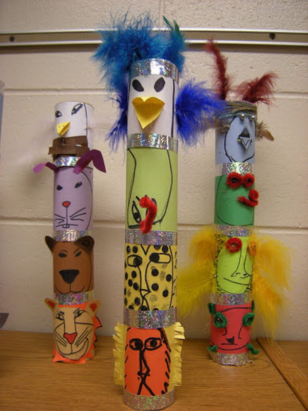 Totem Pole Craft. A great idea for a collaborative project and a history lesson at the same time. 