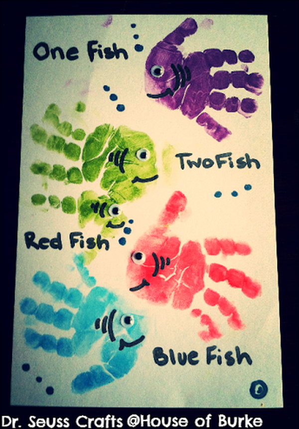What better way to memorialize your child’s growth than by making this fish craft with your kid's hand print. 