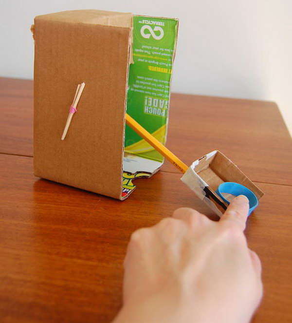Cardboard Catapult. If you have some cardboard around you, don't turn them into the trash. Here is a good idea for you to change them into a great toy with other materials like, a sturdy box, thick strong rubber band, a pencil, toothpicks and a matchbox, or a small shallow box. Learn how to do it. 