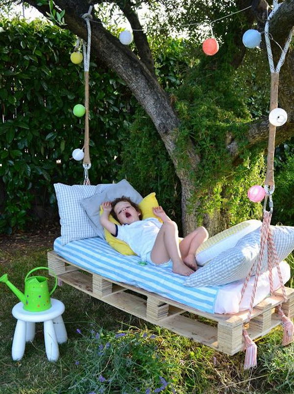 DIY Outdoor Hanging Bed for Kids. 