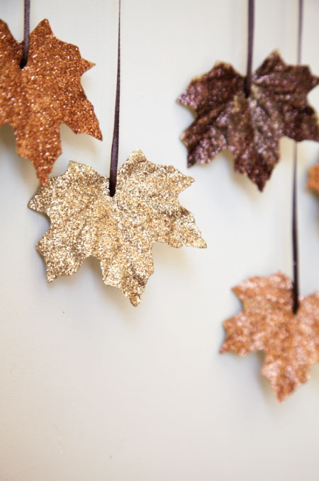 DIY Glitter Leaf Garland. 