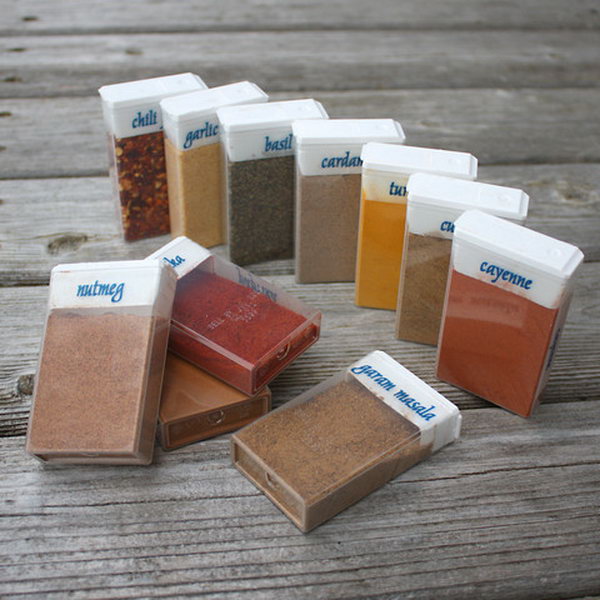 Repurposed TicTac Boxes for Travel Spices. Get more details 