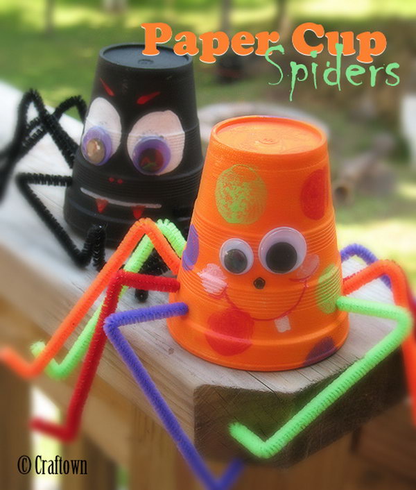 Cute Paper Cup Spiders and Bats. 