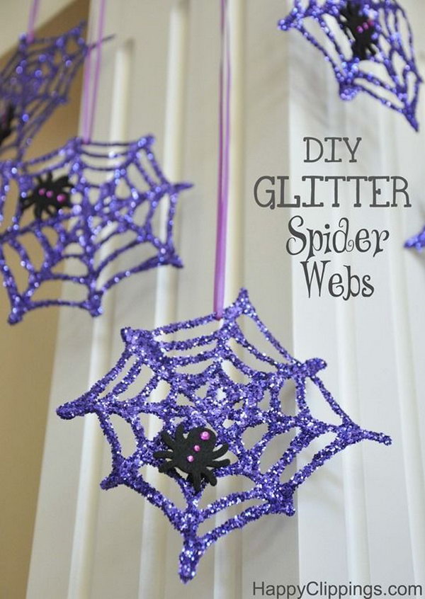 DIY Glitter Spider Webs with Glue and Glitter. 