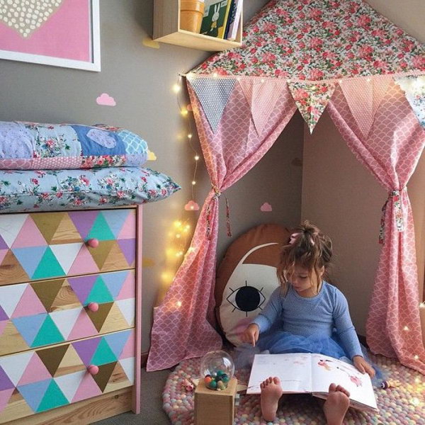 Girly Kids Reading Corner 