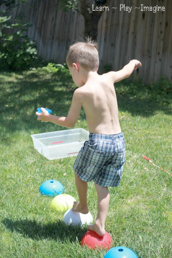 Water Moving Teamwork Activity. This ia a fun game and ideas for demonstrating how to accomplish more when you work together and teach children the value of teamwork. 