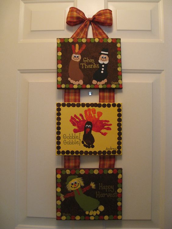 Thanksgiving Handprint & Footprint Canvas Craft. 