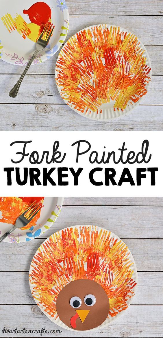 Make an Easy Turkey by Using a Fork. 