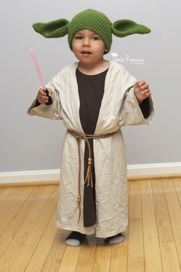 Easy Homemade Toddler Yoda Costume Using Men's Tees. 